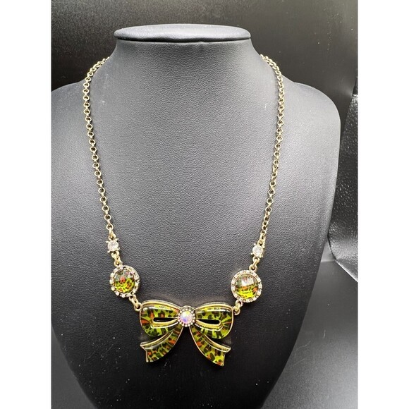 Betsey Johnson Bow Necklace - Picture 5 of 6
